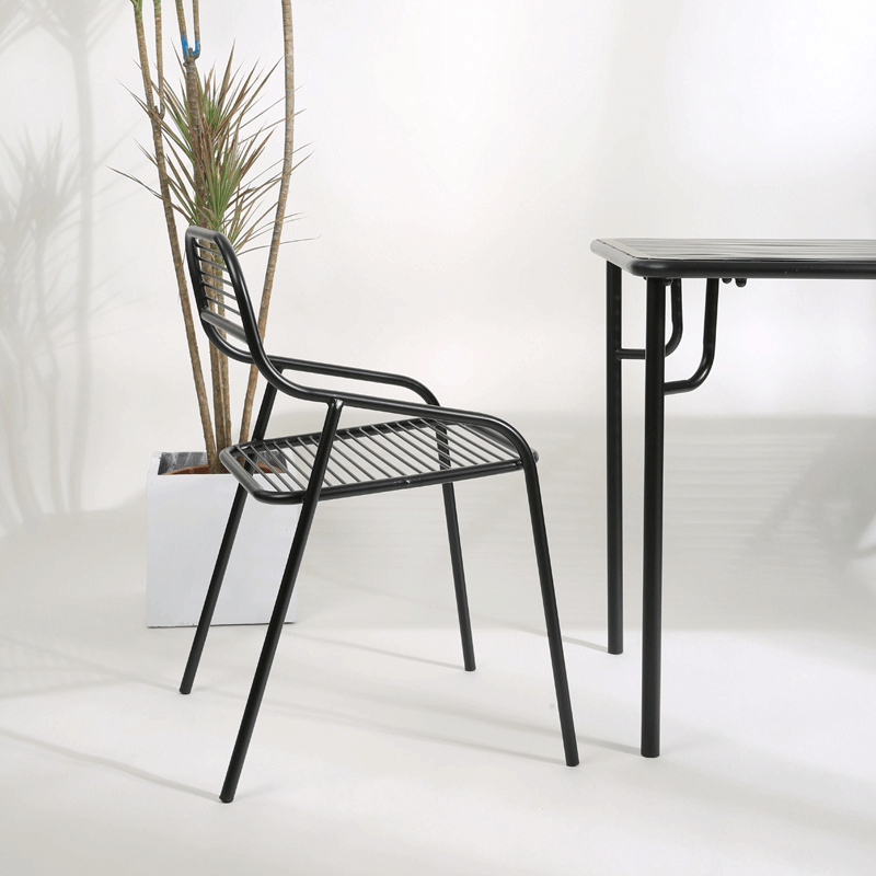 เก้าอี้ DEEPWOOD รุ่น BLENGO สีดำ